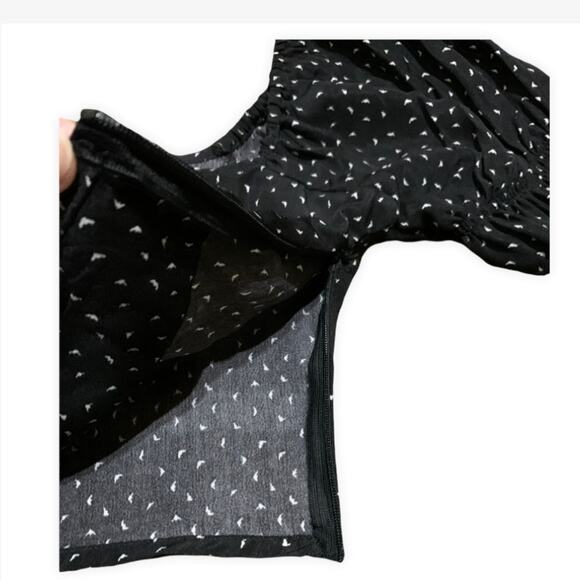 Zaful Black Printed Puff Sleeve Crop Top Size Small - Picture 2 of 8